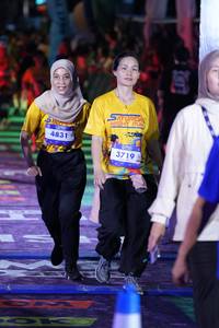 BIB: 4831, 3719
                            <button type="button" onclick="openModal(26261599)" class="btn btn-primary btn-sm float-right btn-popup" data-toggle="modal" data-target=".modal-high-quality">
                        <i class="fas fa-shopping-cart"></i> Add to Cart
                    </button>
                                            <button type="button" onclick="isThisMe(26261599, true)" class="btn btn-success btn-sm float-right btn-popup btn-isme hidden" data-toggle="tooltip" data-placement="bottom" title="นี่คือรูปของคุณใช่ไหม คลิกที่นี่เพื่อเอาเข้าอัลบั้ม">
                        <i class="fas fa-plus"></i> Add to album
                    </button>
                    <button type="button" onclick="isThisMe(26261599, false)" class="btn btn-warning btn-sm float-right btn-popup btn-isnotme hidden">
                        <i class="fas fa-ban"></i> Remove from album
                    </button>